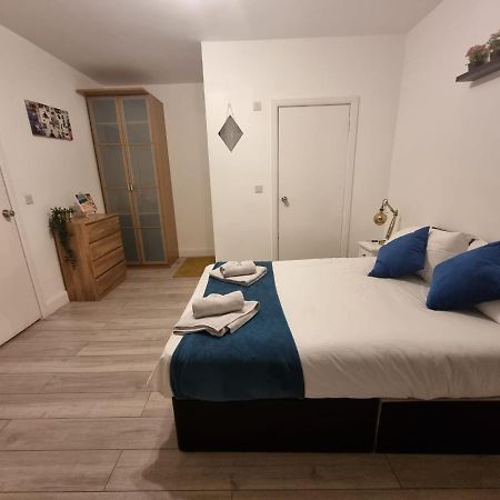 3Br 3Privateensuite - Close To Station - Parking Upon Request Edgware Luaran gambar