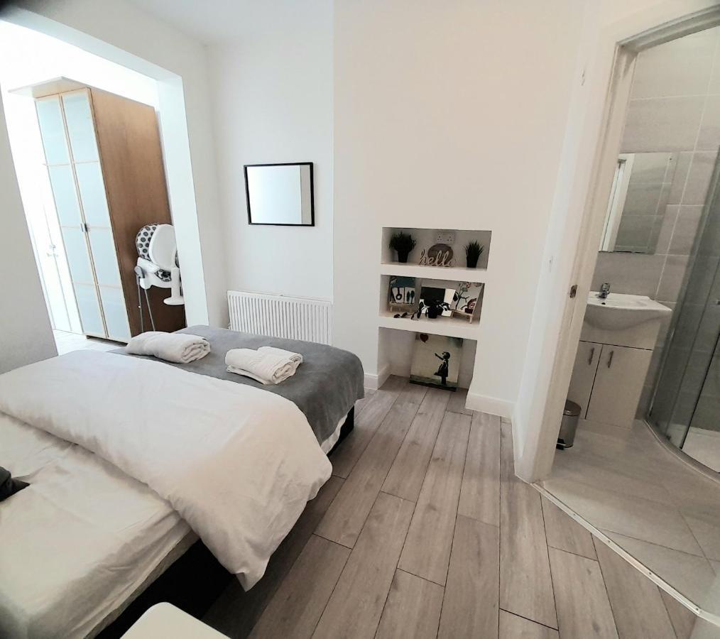 3Br 3Privateensuite - Close To Station - Parking Upon Request Edgware Luaran gambar