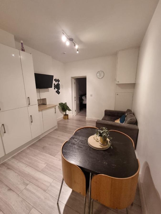 3Br 3Privateensuite - Close To Station - Parking Upon Request Edgware Luaran gambar